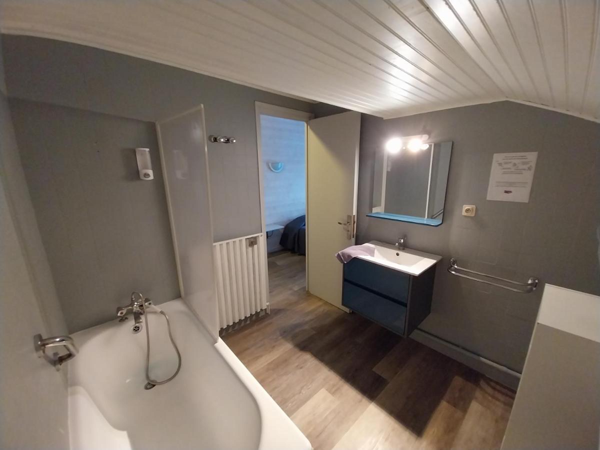 Hotel L'Oustalet 丰罗穆 外观 照片